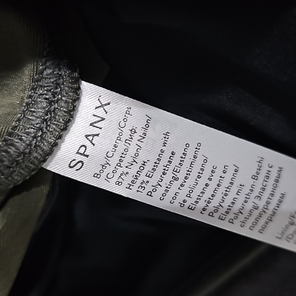 Spanx Green Faux Leather Leggings Size Large - Picture 6 of 7